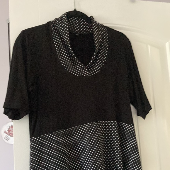 Locally designed and handmade in Quebec, Canada - Picture 4 of 5